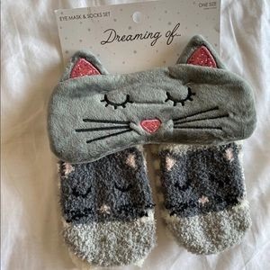 Cat eye mask and socks set